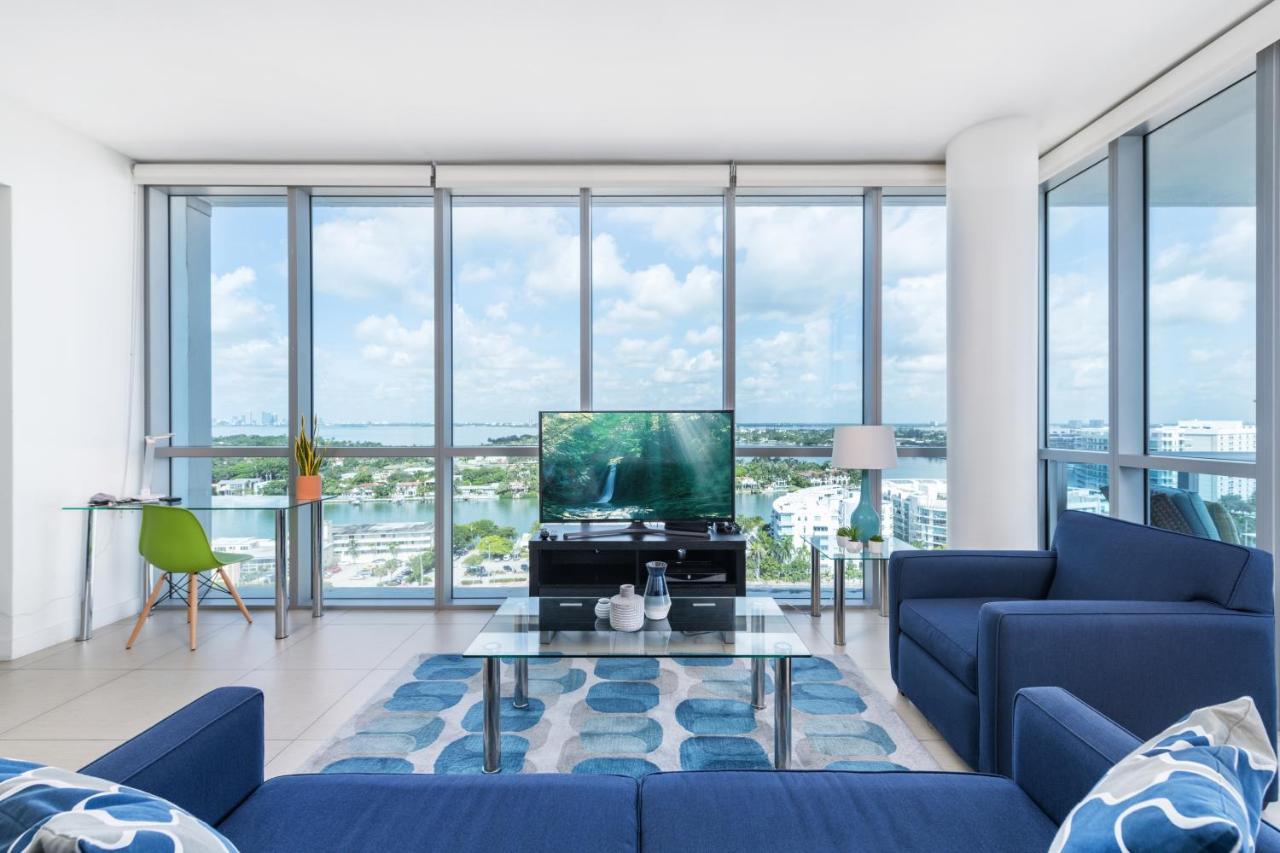 Bluebird Suites Monte Carlo 마이애미 비치 외부 사진