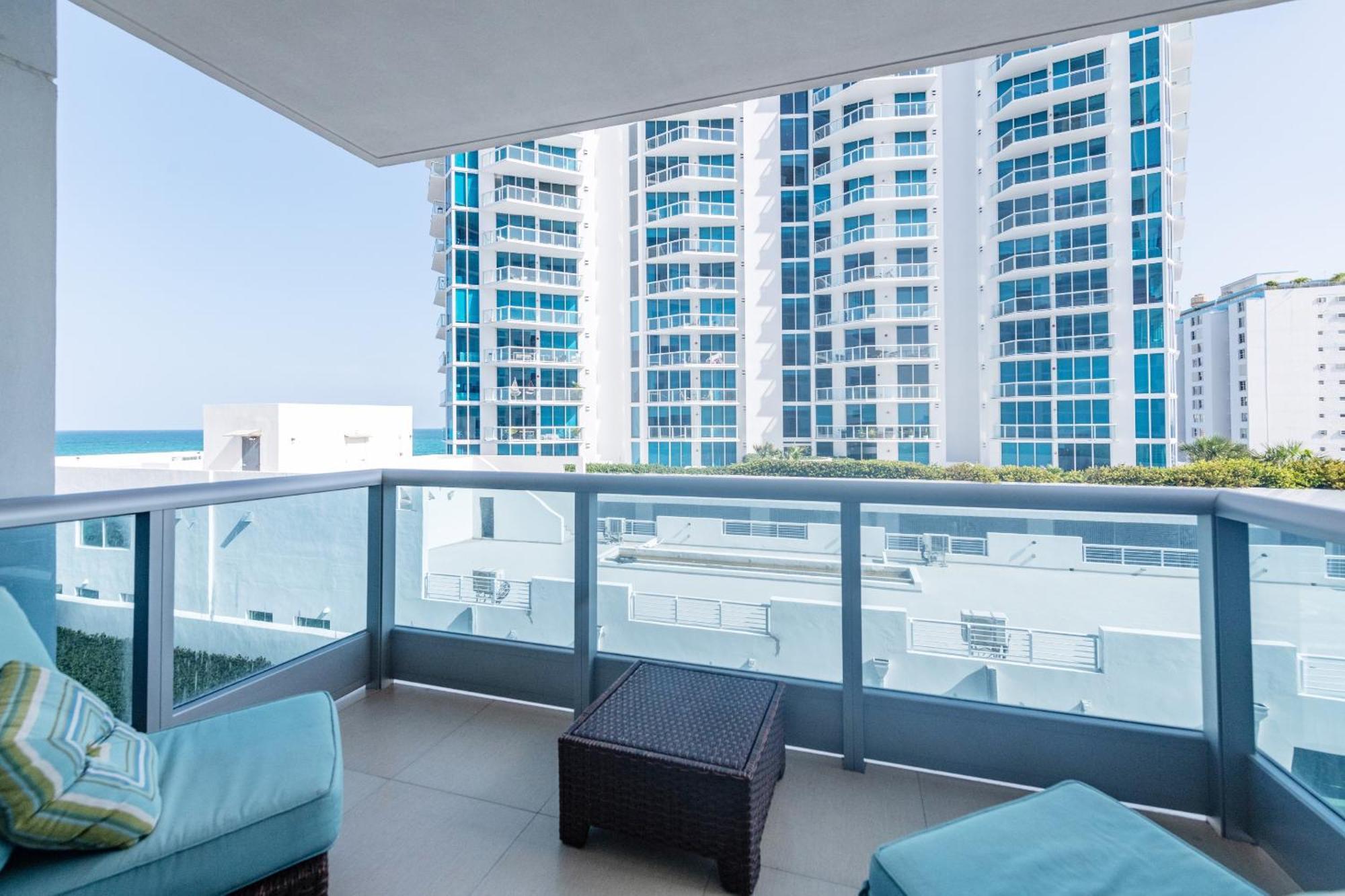 Bluebird Suites Monte Carlo 마이애미 비치 객실 사진